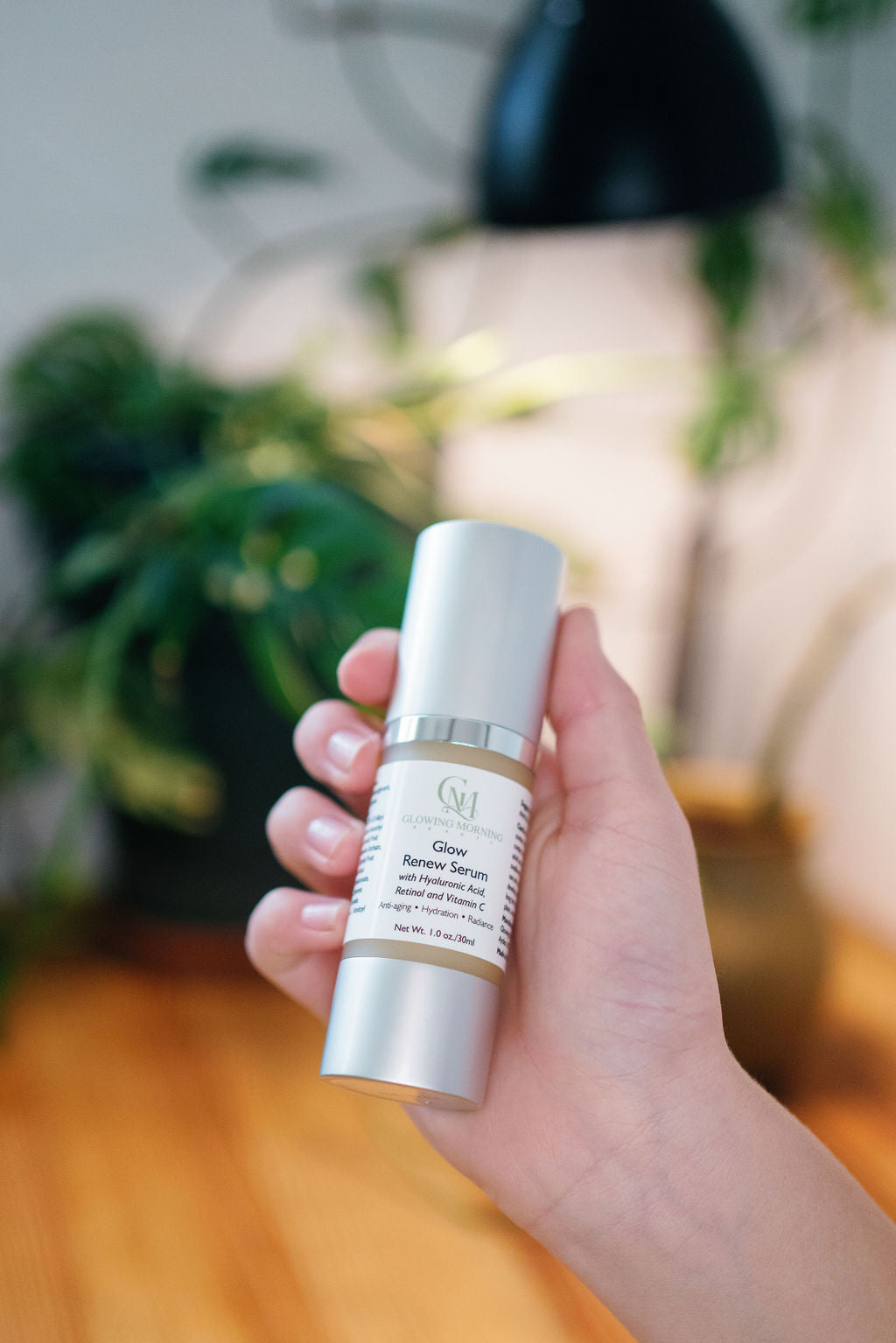 Glow Renew Serum – Hydrating & Brightening Skincare